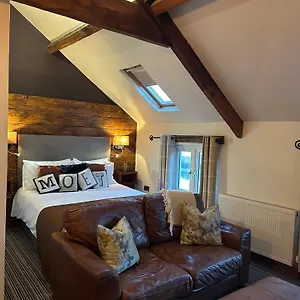 4* Bed & Breakfast Harrys Lounge